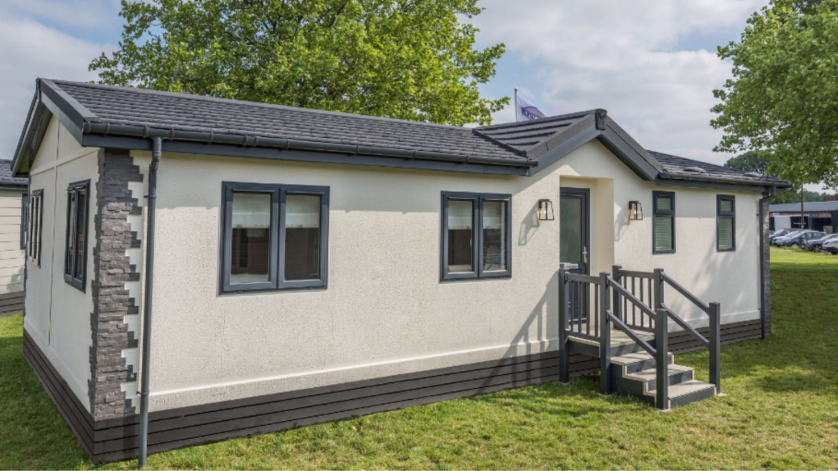 What are the Advantages and Disadvantages of Buying a Park Home in the UK.png